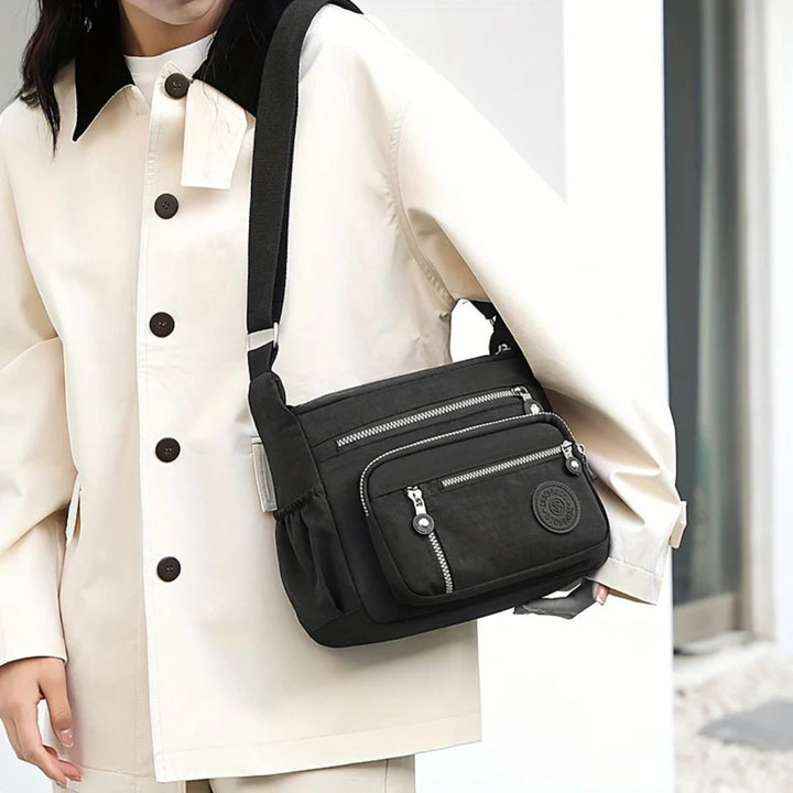 EVELISSE | MODERN SHOULDER BAG